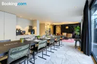 Premier Suites Antwerp