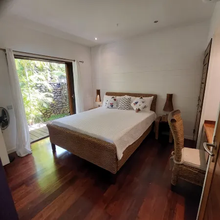 Stunning ocean views in completely renovated villa just 5 minutes from the beach