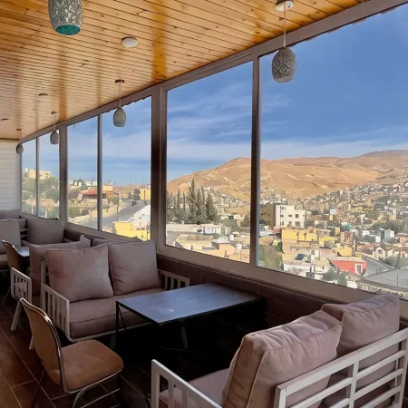 Beit Alshabaan Inn