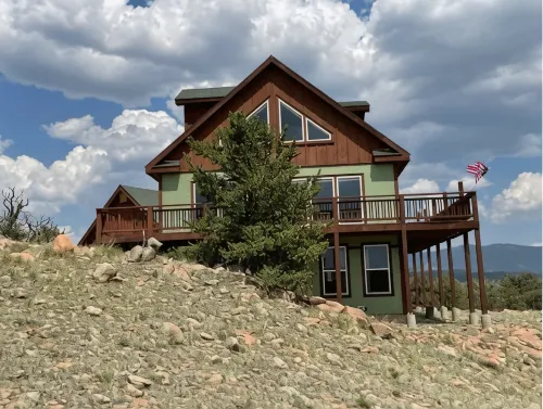Luxurious Cabin Along the Tarryall Creek - 4-Star