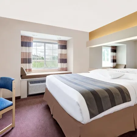 Microtel Inn & Suites by Wyndham Joplin