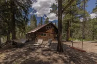 Vallecito Creekfront Cabin ~ Perfect Mountain Retreat for Families or Couples! - Alphydda