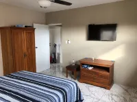 Aruba 2-bedroom duplex for rent. 4 minutes to Eagle Beach and close to shopping. - 2성급