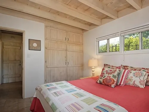 Surfside Cottage - 200 ft from the Sand