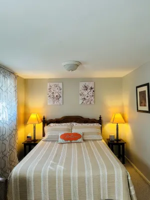Emerald City Cozy Studio Suite - Stay near university fun – 5 min drive