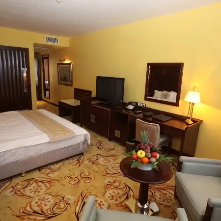 Oasis Hotel