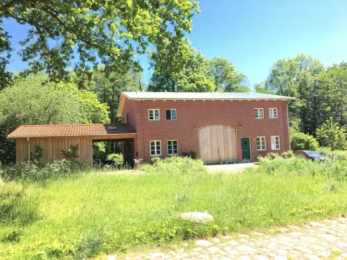 Cozy country life between Hamburg and Lübeck. 2-room-apartment 2 to max. 4 pers. - Homestays