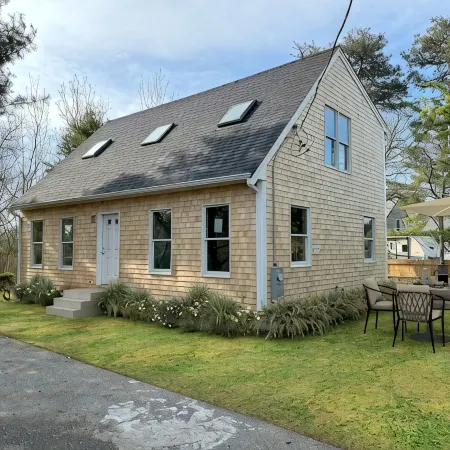 Brand New Four Bedroom Home Near Beach and Town