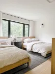 Modern Lake House on White Lake - Homestays
