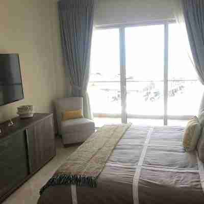 NEW LUX TWO BEDROOM CONDO AT LEVENT BEACH RESORT IN AWARD-WINNING EAGLE BEACH Rooms