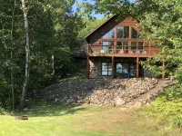 Lakeside cabin perfect retreat - Chalets