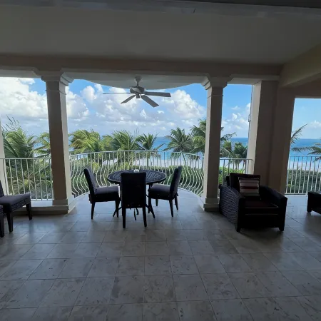 Villa Renaissance 303: Book August Now and Save 10%!