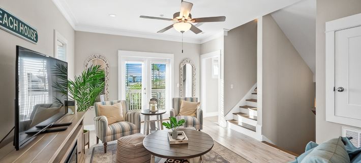 Beach Cottage in Orange Beach! Beautiful Views and Great Location Hotels in Orange Beach