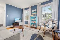 1803 Historic Apartment in Heart of Salem•Steps to Haunted Happenings! - Condos