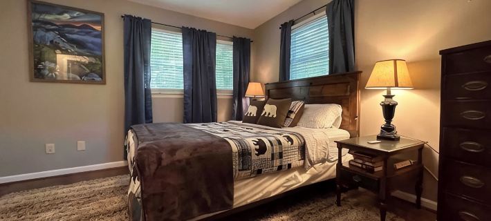 Backwoods Waterfall Bliss Hotels in McDowell County