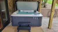 Charming home in Seven Devils. Close access to tubing, ziplining, & hiking. - 홈스테이