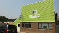 loft複式阿斯彭派恩迷人的溫泉村，配備Wi-Fi和空調的度假屋 - 民宿