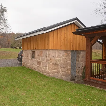 Cottage New River National Park 3 Minutes to the Bridge. Renovated & Hot Tub.