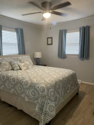 Lakefront Retreat on Lake Tillery - 3-Star