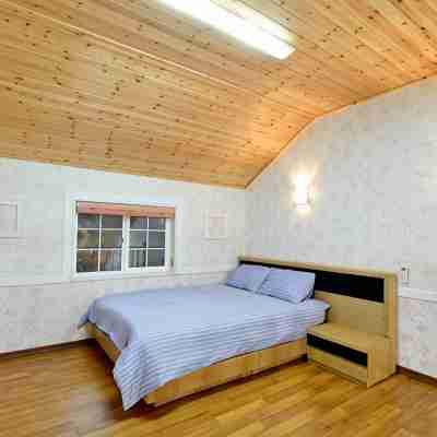 Danyang Sobaeksan Landscape Pension Rooms