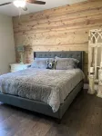 SHOP, DINE, UNWIND…All In Downtown Blue Ridge! - 4-Star