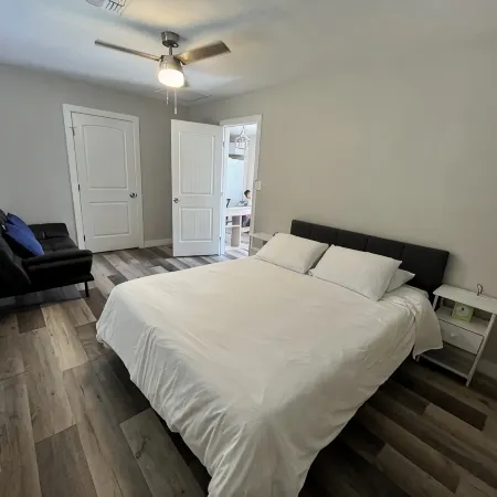 Private Guesthouse near Downtown Phoenix