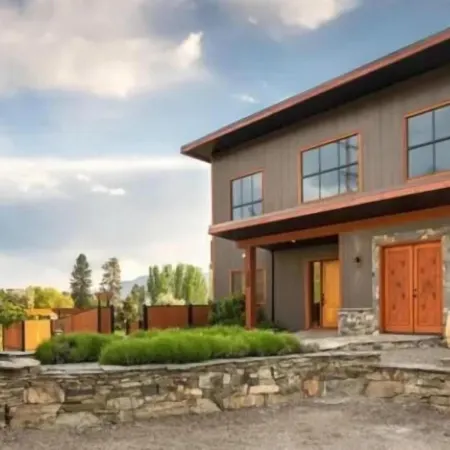 Wesbert Winery & Guest Suites