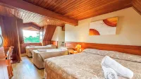 โรงแรม นาซิออนาล อินน์ คัมปูส โด จอร์ดาว - ที่มีที่จอดรถ