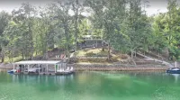 Lakefront. Spectacular Mountain and Lake Views/Dock/Private Cove. Gentle Slope. - 4-Star