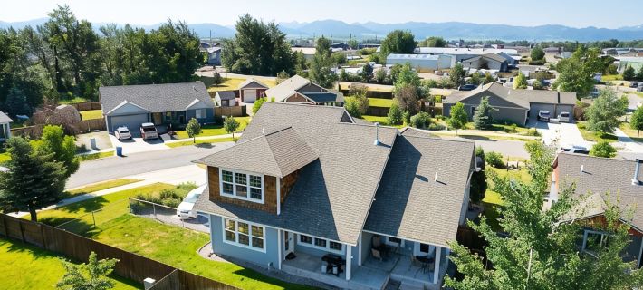 Three Suites Lodge, Full Private Bathrooms! Hotels in Gallatin County