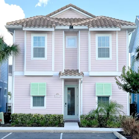 5bd/5ba 5mi from Disney · Lux Heated Pool SPA Pink Minnie Room · Pet friendly!
