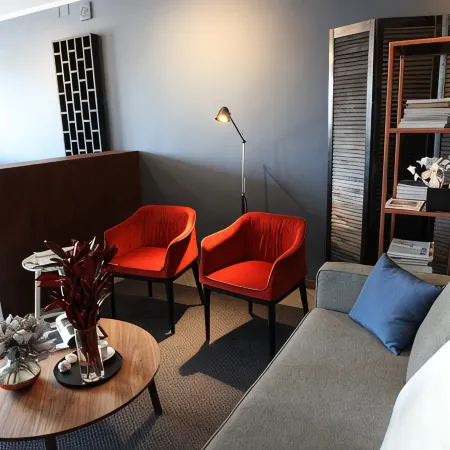 Lokatsiya Hotel