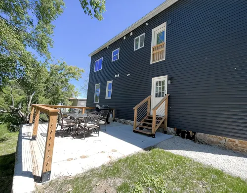 Relax N Rentals Waterfront 2 Br LW Algoma WI Kayaks Grill Fire Pit - Wi-Fi