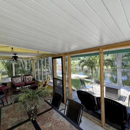 A Little Slice of Key West on Lake Tarpon - Kayak and fish from the back yard