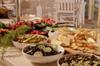 Peninsula Gardens Hotel - breakfast