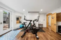 Historic Hewitt Onion Tower Apt 2 Studio in Central Marquette with Sauna Access - 4-Star