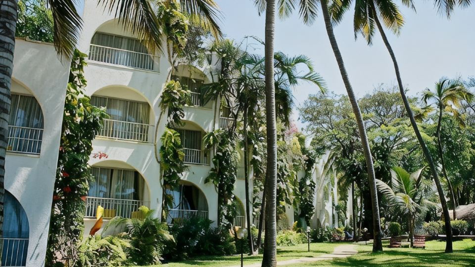 Plaza Beach Hotel
