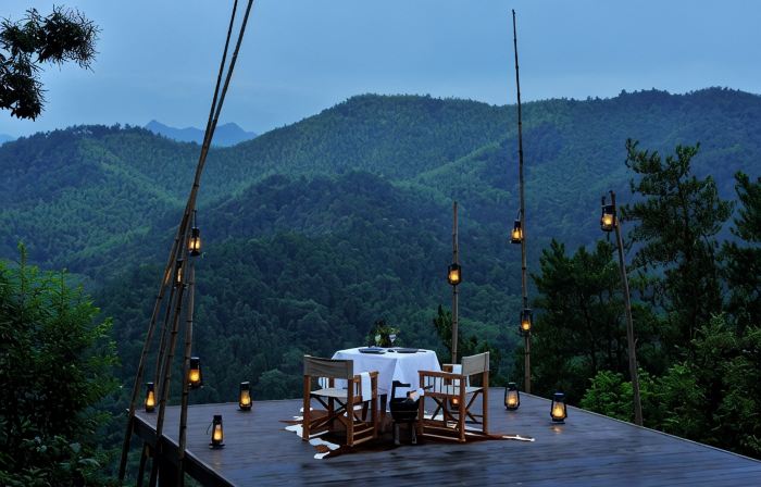 naked Stables Resort