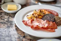 The Parklands Hotel - breakfast