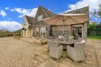 Hiron's Piece With Hot Tub - 2-Star