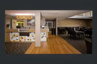 White Lace Motor Inn Mackay - مسبح
