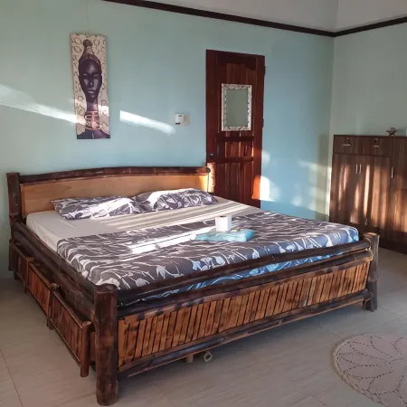 1Peace Beach Resort