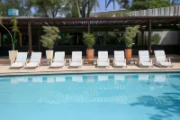 Golden Tulip Guarujá - Antigo Delphin Surf Hotel - Parkering