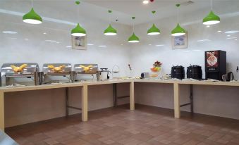 Vatica Hotel (cuihuangkou, Tianjin) - Housity