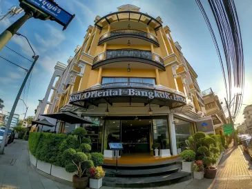 Siri Oriental 曼谷飯店