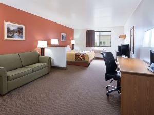 Super 8 by Wyndham Morgantown