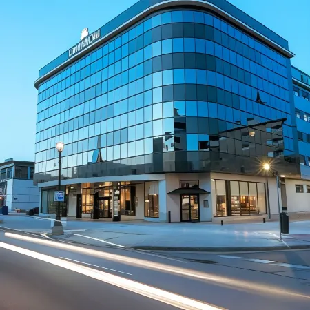 Azz Asturias Langrehotel & Spa