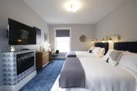 The Hudson Whaler Hotels in Hudson
