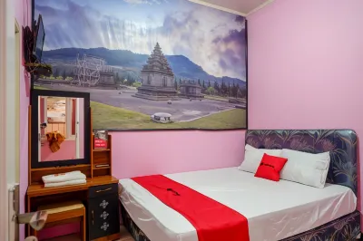 RedDoorz Syariah near Telaga Warna Dieng Hotel dekat Gunung Prau Patak Banteng