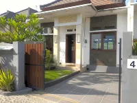 Villa Dencarik Hotel dekat Seririt Market